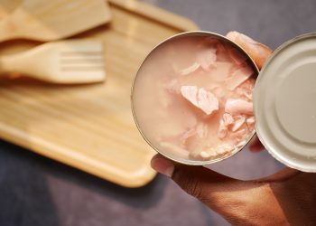 Makanan Kaleng - pexels/Towfiqu barbhuiya