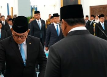 Prabowo Resmi Lantik Dudung Abdurachman sebagai Menko Polkam