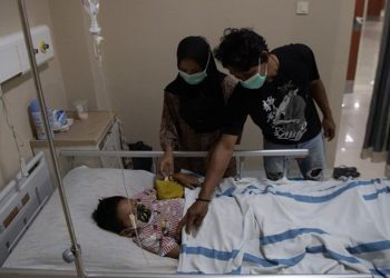 Kabut Asap Karhutla Mengancam Warga, 283 Ribu Kasus ISPA Tercatat