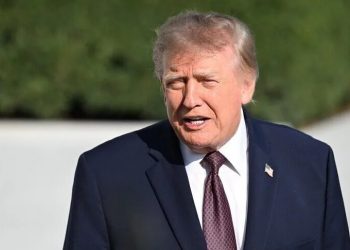 Trump Buka Opsi Serangan Besar ke Iran, Militer AS Mulai Bersiap