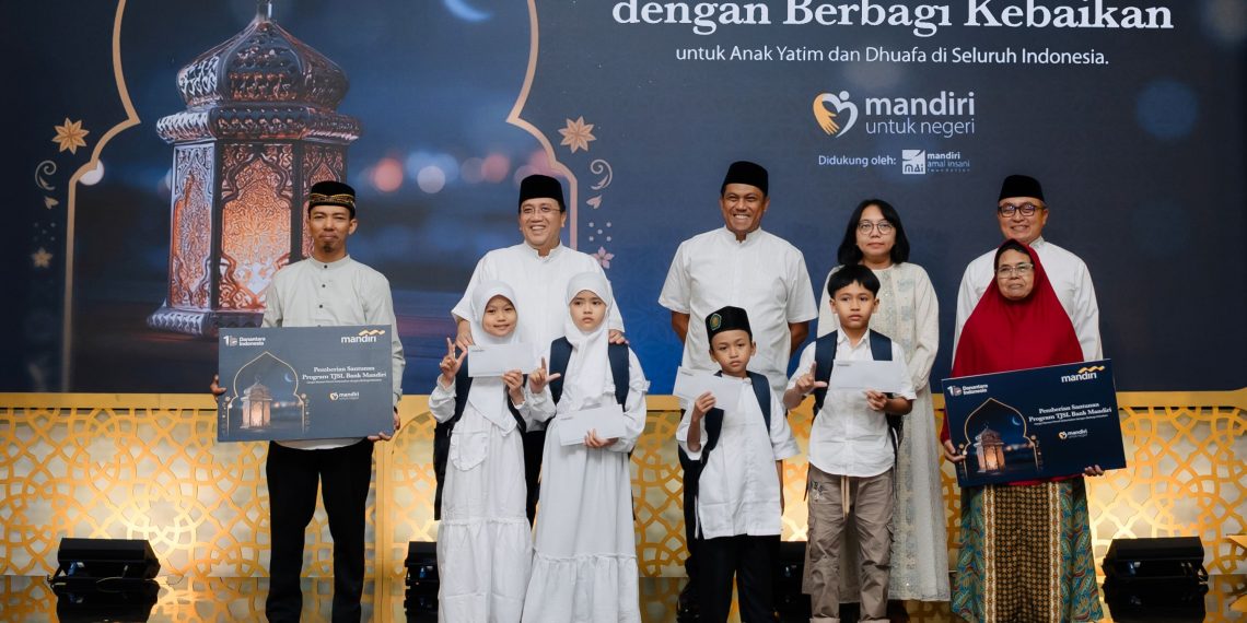 Bank Mandiri Holds Ramadan Iftar, Charity, and Free Circumcision Program in Surakarta