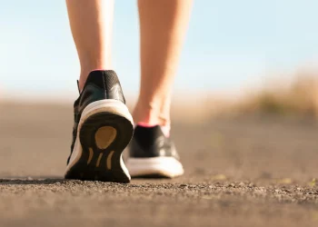 When Is the Best Time to Walk? Study Highlights Key Health Benefits