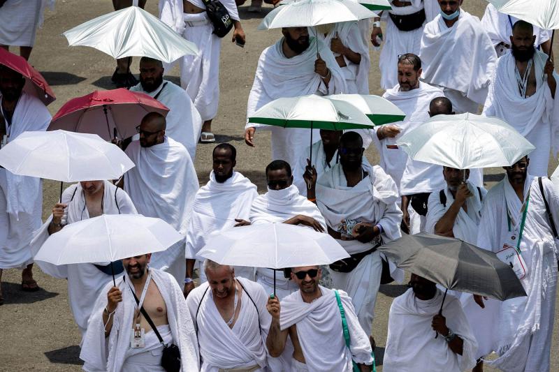 Muslim Pilgrims Expected to Face Extreme Heat Above 45°C During Hajj 2026