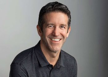 Apple Replaces Tim Cook, Appoints iPhone Architect John Ternus as CEO