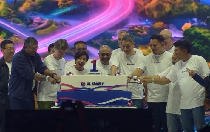 XLSMART Marks First Anniversary With Growth, 5G Expansion, and Digital Talent Push