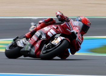 MotoGP Legend Says 2026 Title Fight Starts in Jerez
