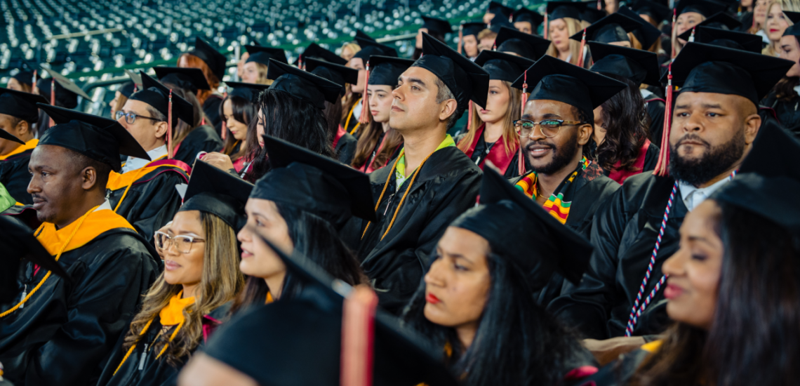 Survey Finds 47% of Students Consider Changing Majors Over AI Concerns