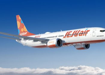 Flight Turns Back After 13 Passengers Suffer Ear Pain From Cabin Pressure