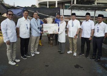 Jamkrindo Distributes Qurban Animals Across Indonesia for Eid al-Adha 2026