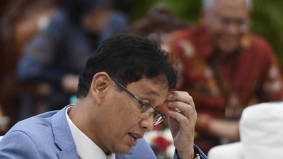 Purbaya Says Rupiah Falling to Rp17,800 Per Dollar ‘Makes No Sense’