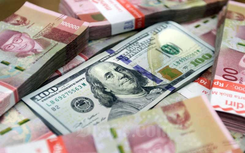 Rupiah Weakens Further, US Dollar Breaks Rp17,500 Level