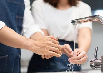 6 Items That Should Make You Wash Your Hands Immediately to Prevent Disease