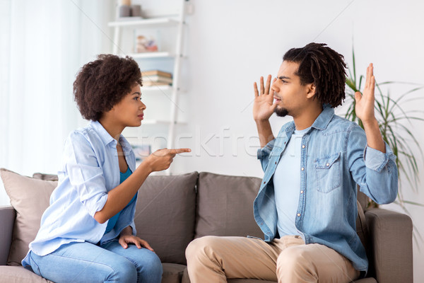 7 Signs You May Be Dealing With a ‘Confused Man’