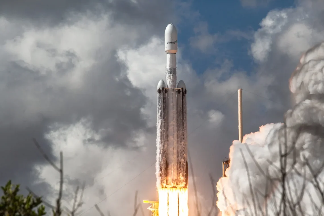 Elon Musk's SpaceX Tipped to Become Market's Biggest Speculative Stock