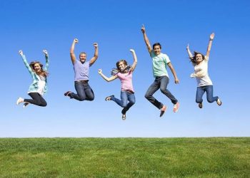 Israel Enters World’s Top 10 Happiest Countries in 2026