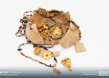 1,200-Year-Old Gold Hoard Discovered Along Ancient Hajj Route in Saudi Arabia