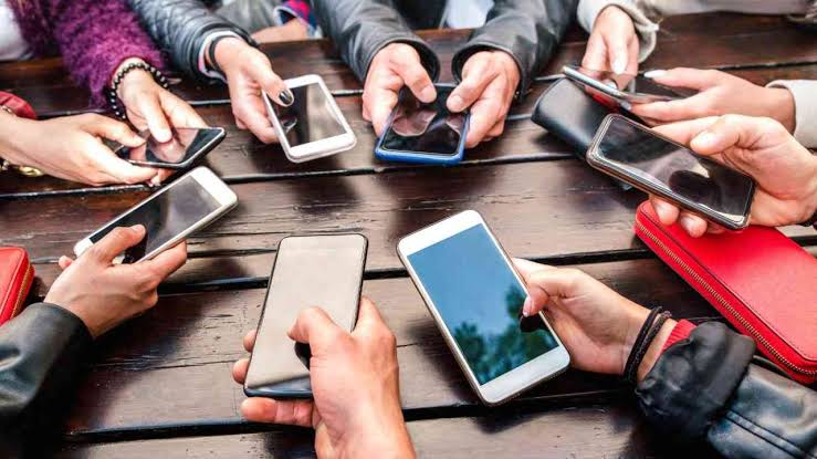 Why Some People Keep Checking Their Phones While You're Talking