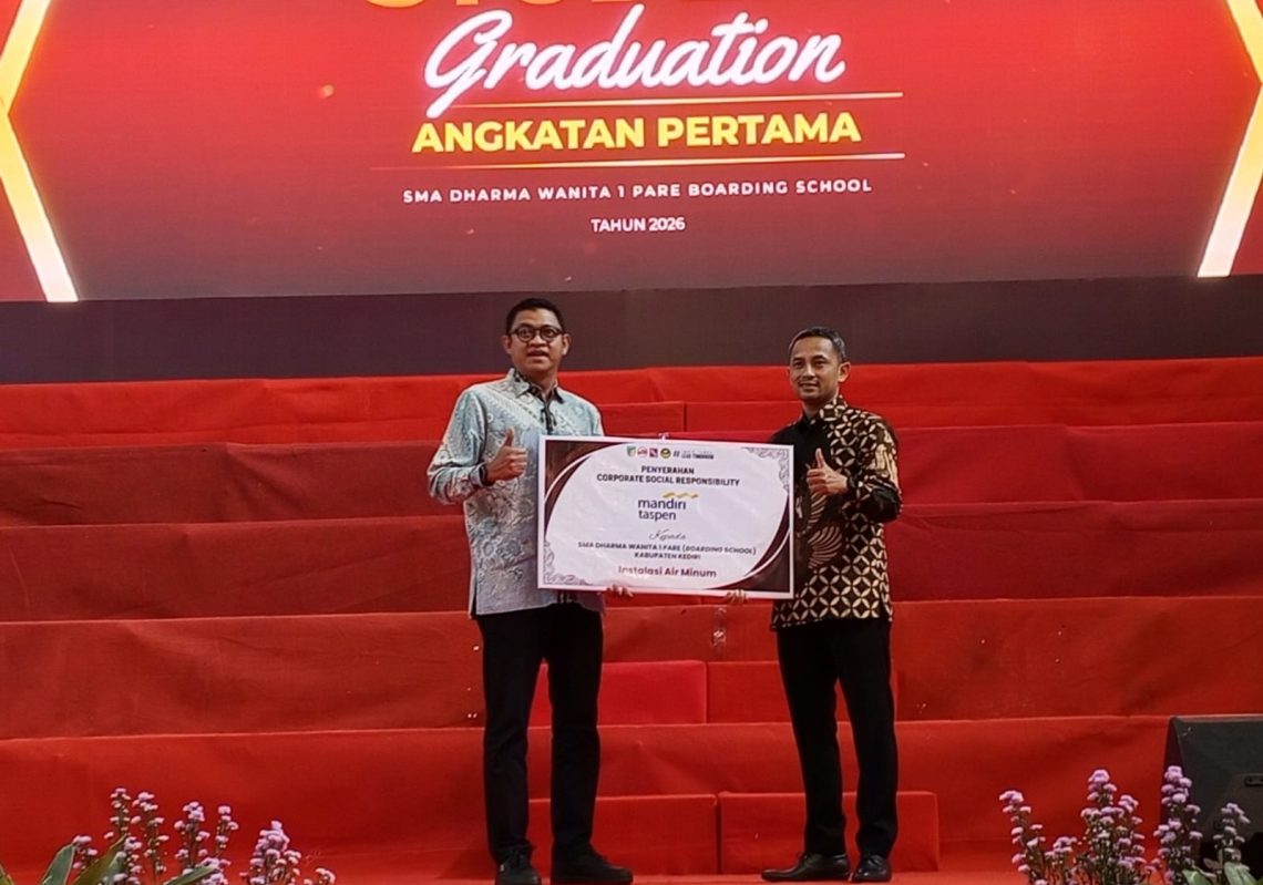Bank Mandiri Taspen Supports Green Schools With Free Drinking Water Station