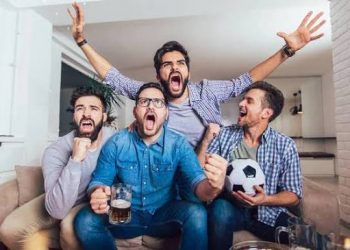 Why Watching Sports Together Makes People Happier