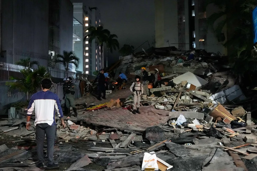 Powerful 7.5 Earthquake Rocks Venezuela, Widespread Damage Reported