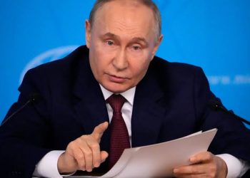 Putin Rejects Ukraine Truce Proposal, Vows to Capture All Annexed Regions