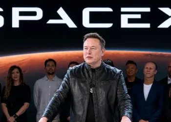 Elon Musk Becomes World’s First Trillionaire as SpaceX Valuation Surges