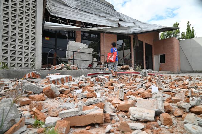 More Than 1,300 Aftershocks Hit Central Sulawesi After Magnitude 6.7 Quake