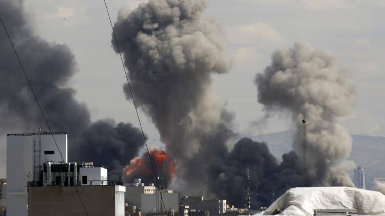 US-Iran Conflict Intensifies as Tehran Reports Strikes on 7 Cities