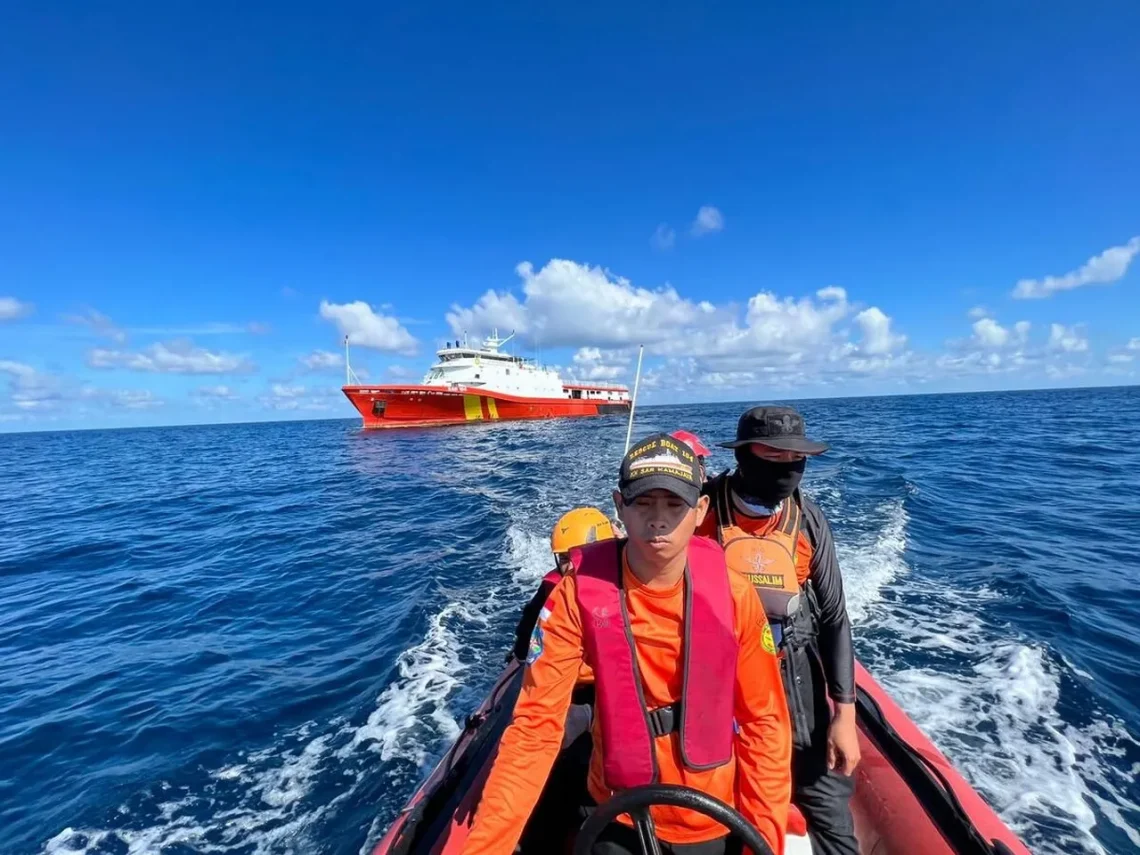 20 Still Missing as Search for Sunk KM Nurul Salsa Expands to 1,305 Square Nautical Miles
