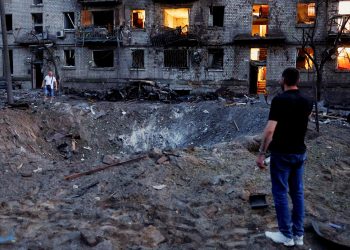 Russia Launches 20 Missile Strike on Kyiv, Killing at Least 5