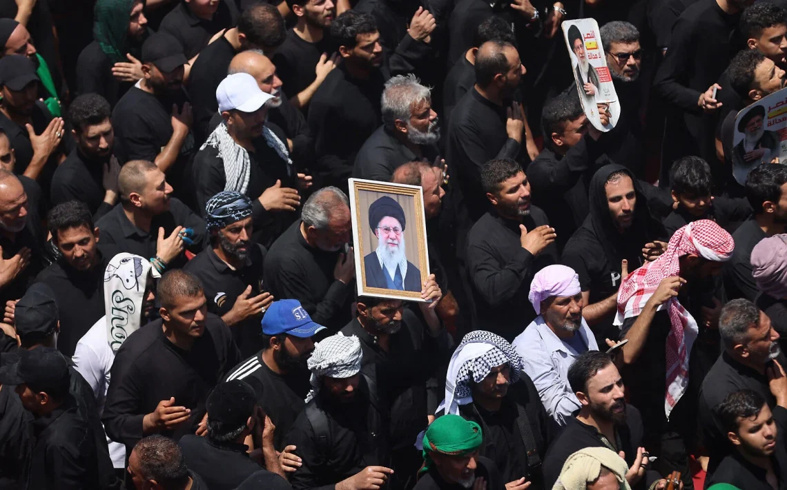 Iran Threatens Retaliation if US or Israel Strike During Khamenei Funeral