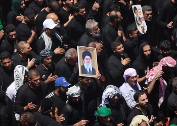 Iran Threatens Retaliation if US or Israel Strike During Khamenei Funeral