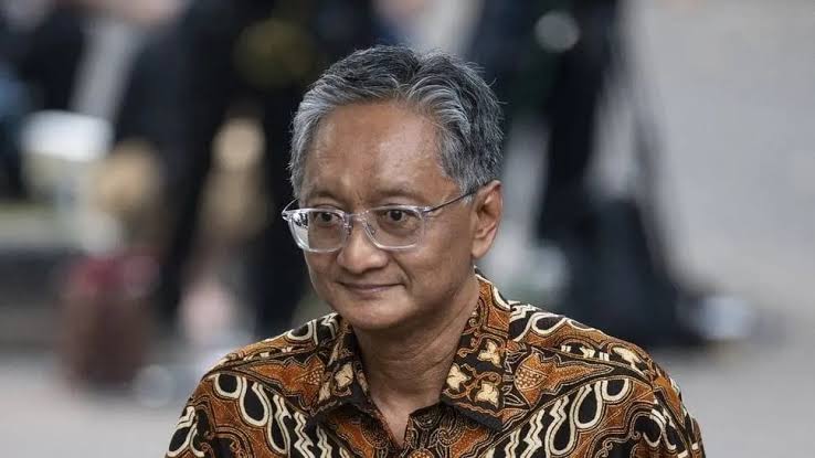 Public Works Minister Says 6,000 Employees Linked to Suspected Online Gambling Transactions