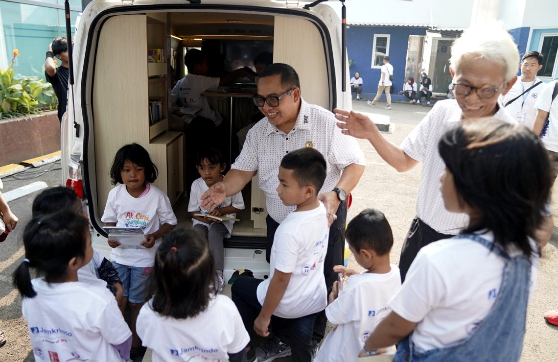 Jamkrindo Marks 56th Anniversary by Launching the PELITA Mobile Unit to Support Children’s Mental Health
