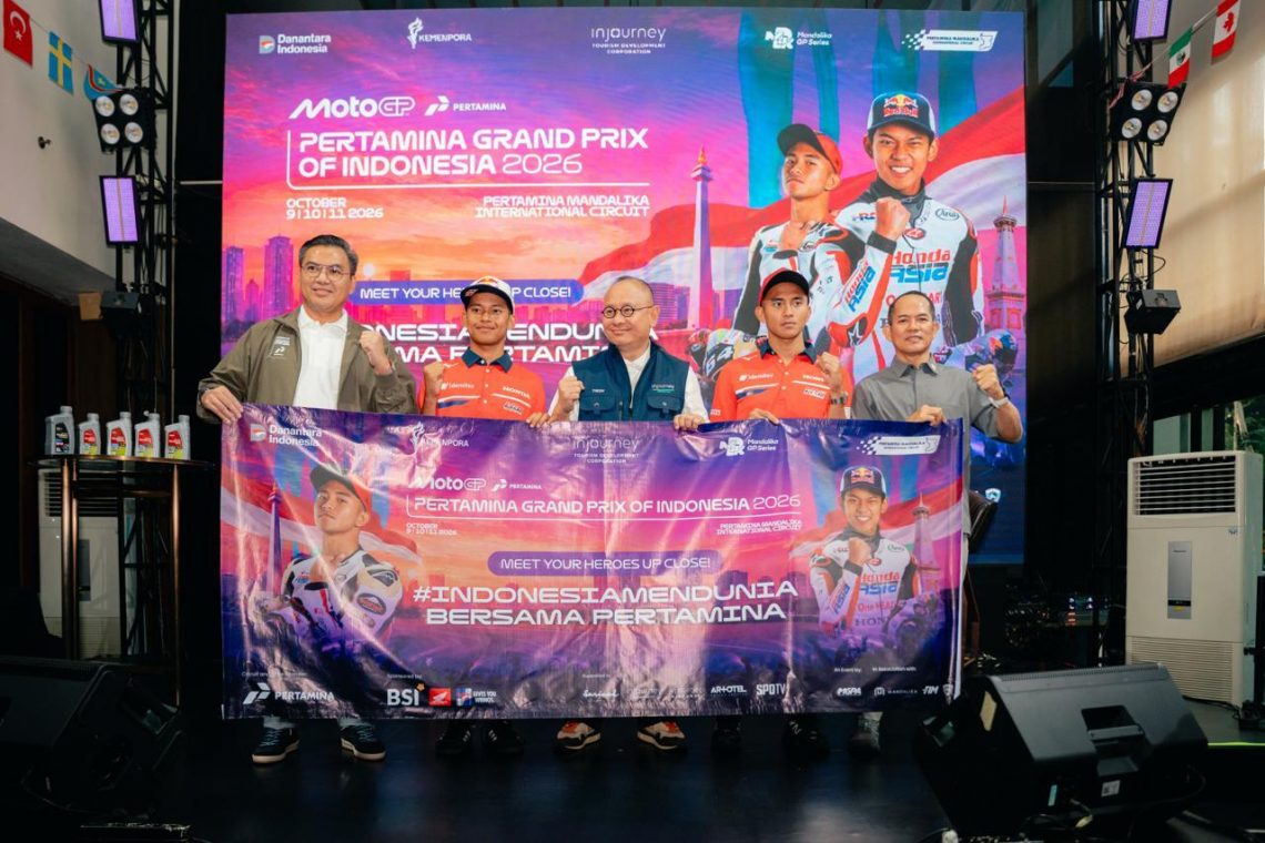 Mario Aji and Veda Ega Rally Fans Ahead of Pertamina Grand Prix of Indonesia 2026