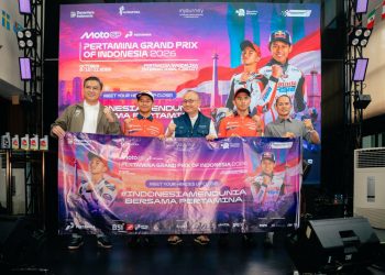 Mario Aji and Veda Ega Rally Fans Ahead of Pertamina Grand Prix of Indonesia 2026