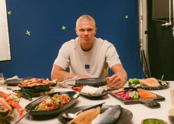 Erling Haaland Eats 6,000 Calories a Day, But Experts Warn Against Copying It