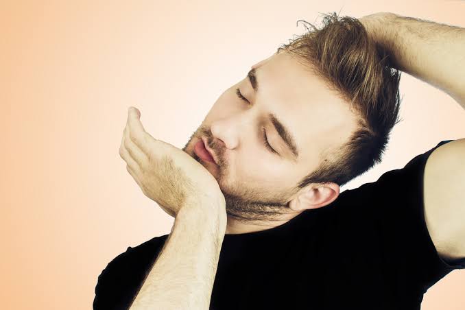 Can Cracking Your Neck Cause a Stroke? Here's What Experts Say