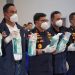 National Narcotics Agency (BNN) head Comr. Gen. Suyudi Ario Seto (left) and acting director of narcotics interdiction at the Customs and Excise Directorate General, Erwin Situmorang, (second left) display packages containing ketamine during a press conference at the Naval Regional Command IV/Batam headquarters in Batam, Riau Islands, on Aug. 9, 2026. (Courtesy of Batam Customs and Excise Office/-)