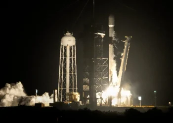 4-Ton SpaceX Rocket Set to Crash Into the Moon, Leaving a 27-Meter Crater