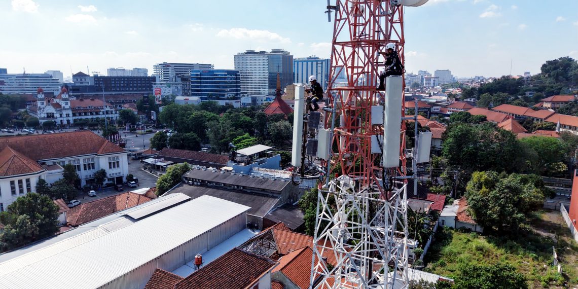 XLSMART Optimizes 5G BTS to Deliver Faster and More Reliable Connectivity in Semarang
