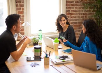 5 Habits That Set Successful Entrepreneurs Apart