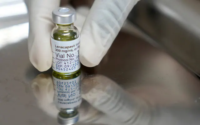 New HIV Drug Clears First Human Trial, Shows Strong Antiviral Results