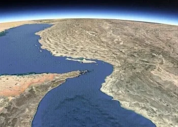Trump Claims Hormuz Cleared of Sea Mines, Warns Iran