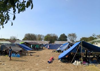 Evacuation post in Reo, Reok District, Manggarai Regency (KOMPAS.com/APOLONIA INERU BAHALI)