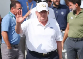 Trump’s Weight Rises 10 Kg, Doctors Warn of Health Risks