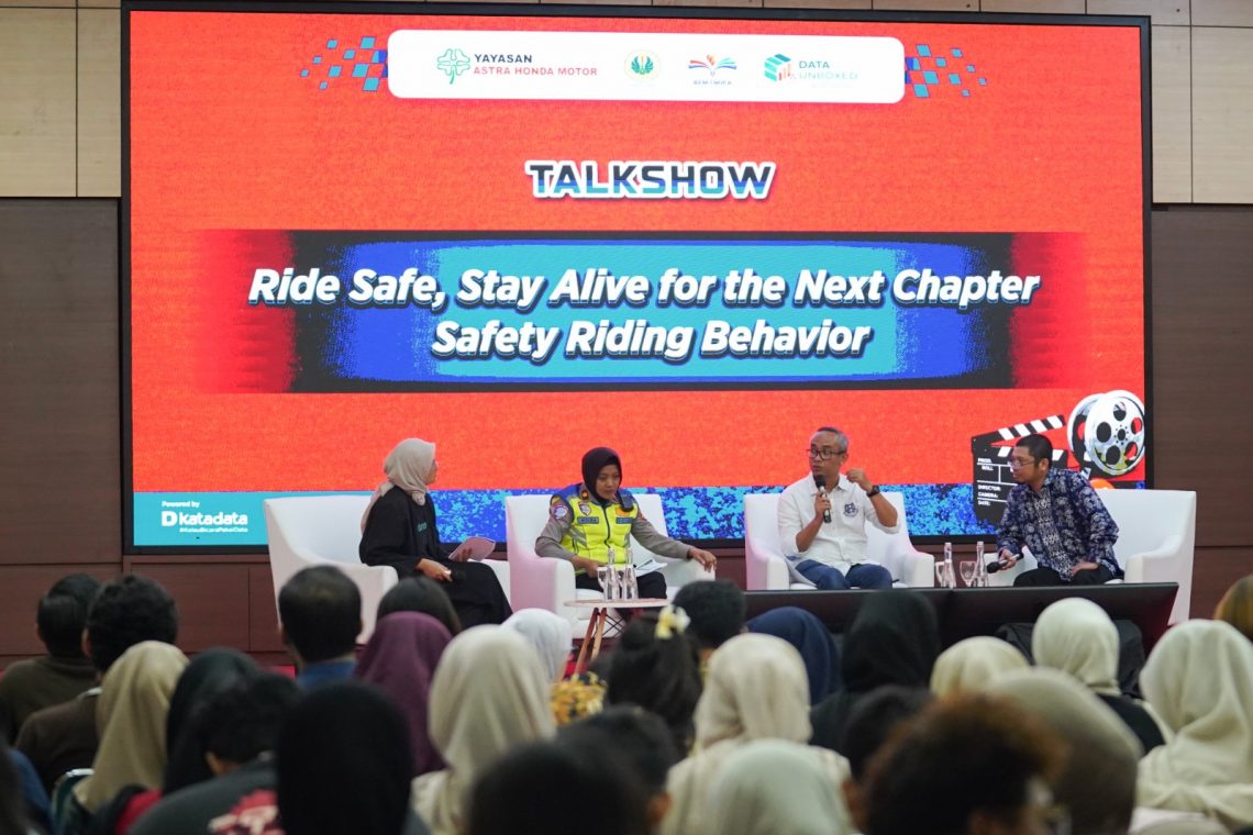 A road safety campaign targeting Generation Z, organized as a collaborative effort by the Astra Honda Motor (AHM) Foundation, the Indonesian National Police, and Katadata, took place in Jakarta on Wednesday, September 9, 2026. The AHM Foundation is strengthening safety riding education for young people through creative campaigns and a short film competition called "Ride Safe, Stay Alive for the Next Chapter." This program is crucial for creating widespread awareness about safe driving habits.