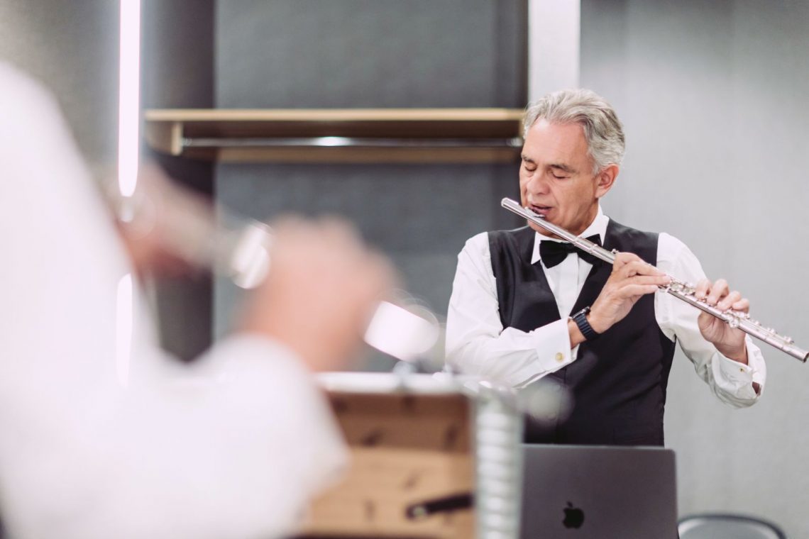30 Years of Romanza: The Andrea Bocelli Album That Changed Everything