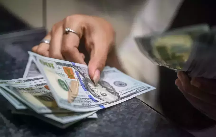 Indonesia’s Foreign Exchange Reserves Slip to $146.3 Billion in September