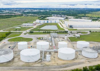 Oil Prices Fall to $101 as G7 Releases Emergency Reserves